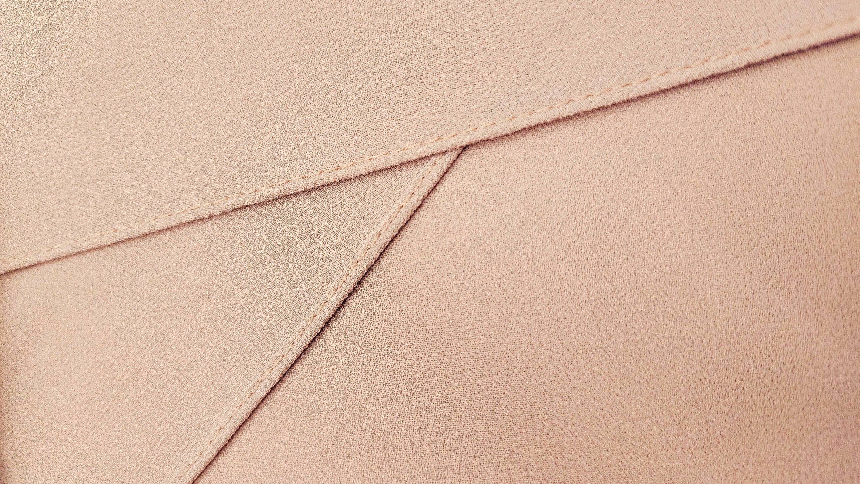 Chiffon Hijab - High quality stitching - Close up - Momina Hijabs - Canada's largest hijab store