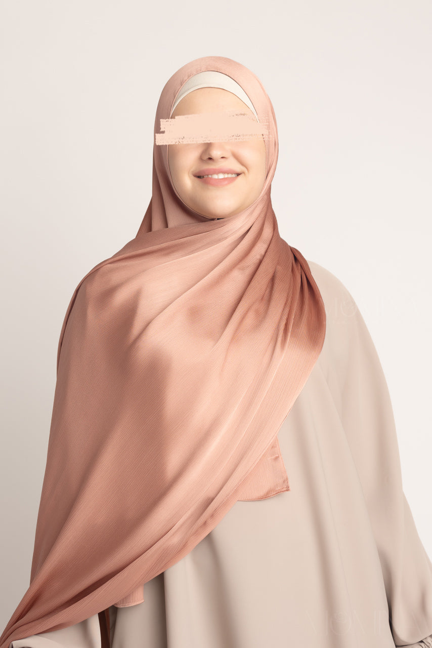 Hijab froissé en satin de soie - Poudre de cuivre