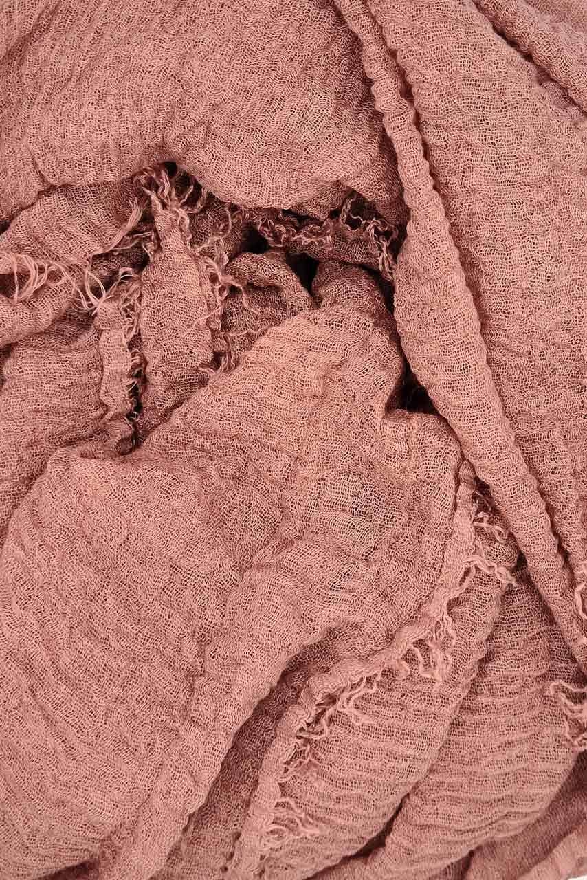 Cotton Crinkle Hijab - Nude Pink - nude pink color - fabric closeup